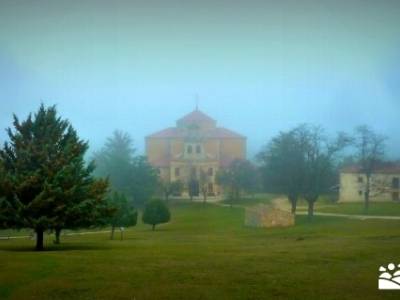 Enebral, Ermita Hornuez–Villa Maderuelo; mochila trekking; senderismo en madrid